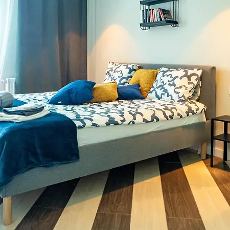 Partnerapart 71 Z Balkonem Apartment
